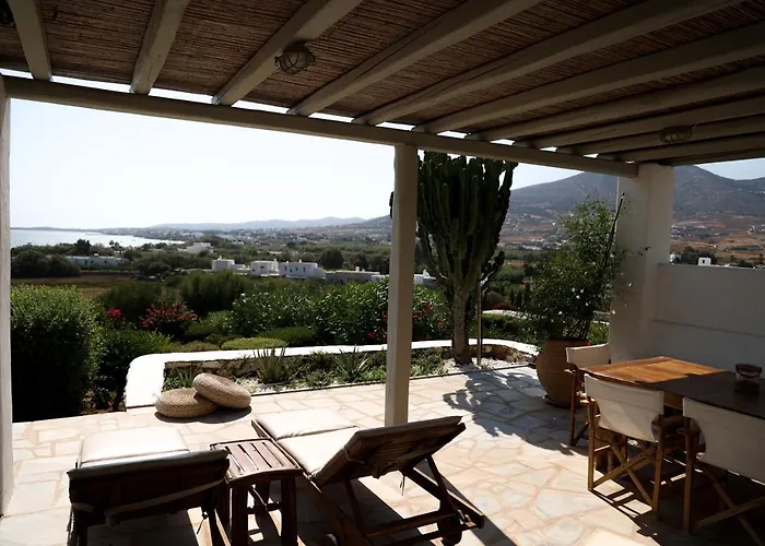 Hestia - Paros * Chrisi Akti (Paros)